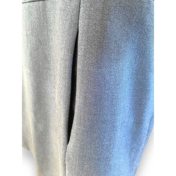 Calvin Klein Fully Lined Sleeveless Sheath Midi Dress with Pockets - Picture 4 of 6